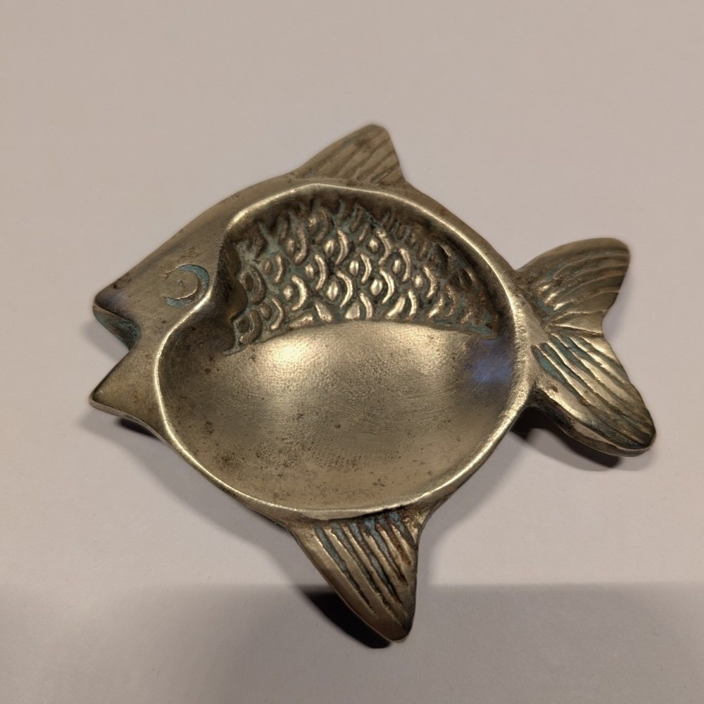 Vintage Mid Century BRASS Fish‎ Trinket Dish Ashtray 3.25" Footed